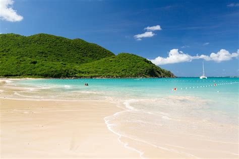 Best Beaches in St. Martin’s French Side | Haute Retreats