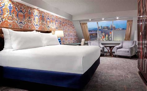 Luxor Rooms & Suites | Photos & Info | Las Vegas Hotels