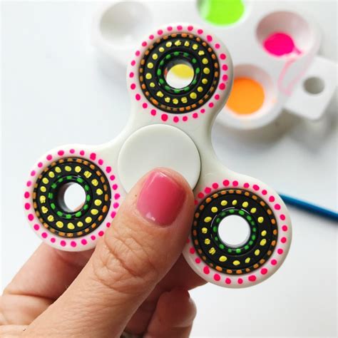 DIY Fidget Spinner Colorful Designs • Color Made Happy