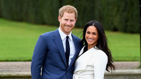 Prince Harry and Meghan Markle Officially Announce Their Engagement ...