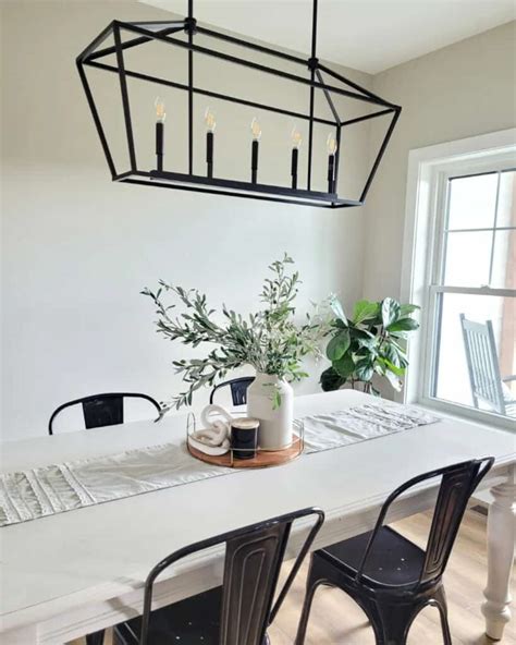 Modern Farmhouse Dining Table Décor - Soul & Lane