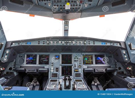 Airbus A330 Neo Cockpit