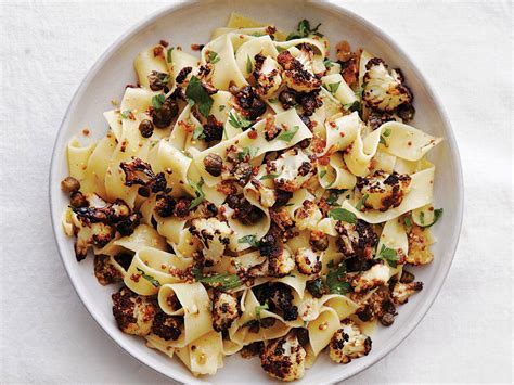 Our 10 Best Vegetarian Pasta Recipes Because Giving Up Meat Has Never ...