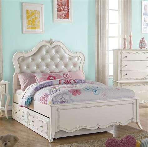 Acme Edalene 2pc Upholstered Bedroom Set in White