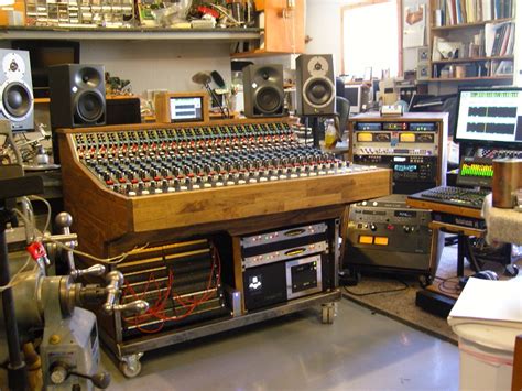 AnalogDomainInc.com - High end analog recording gear service and repair