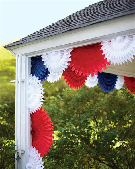 14 Quick and Easy Homemade 4th of July Decorations • The Budget Decorator