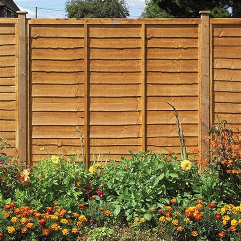 Garden Wooden Fence Panels | Haldane Fisher England