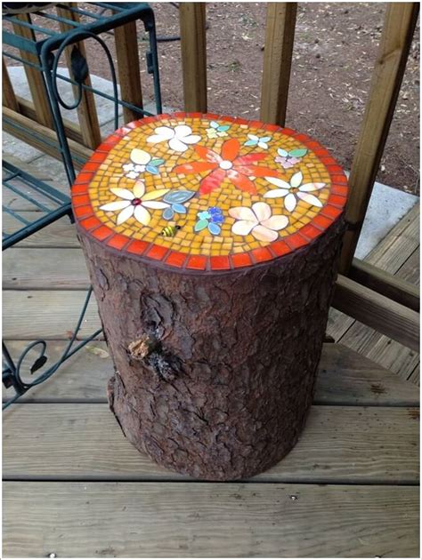 12 DIY Mosaic Garden Decor Projects