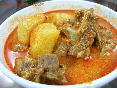 The Orthorexic Foodie: Mum's Recipe: Curry Pork and Potatoes