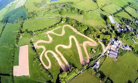 Fajarv: Small Dirt Bike Track Layouts