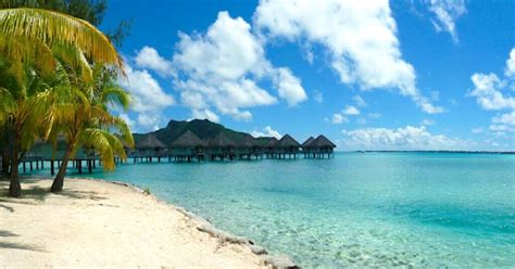 8 Best Beaches in Bora Bora in 2024 - Nomadic Abroad