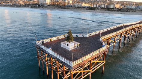 Christmas festivities - Pacific Beach Pier : r/dji