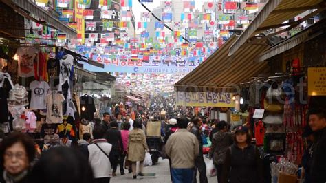 Dongdaemun Shopping | South Korea Amino