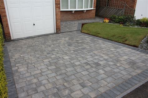 Grey Block Paving Driveway Ideas Access here!