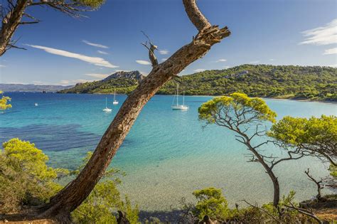 The Best 10 Beaches in Provence-Alpes-Côte d’Azur - Looking for Sand ...