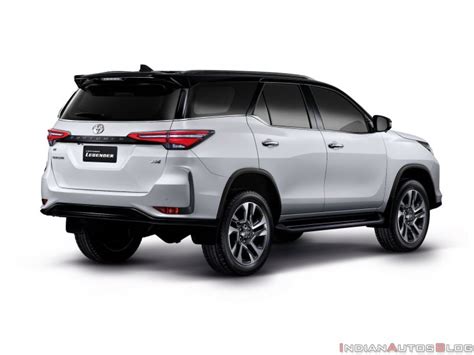 Toyota Fortuner Legender interior & exterior detailed in 18 full-HD images