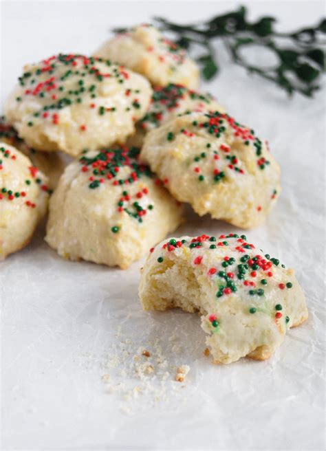 Italian Lemon Drop Cookies | That Hangry Gurl