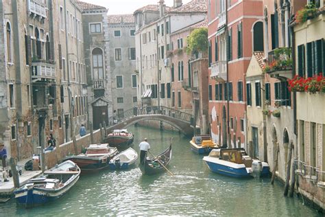 Layered Inspiration.: venice gondolier fashion.