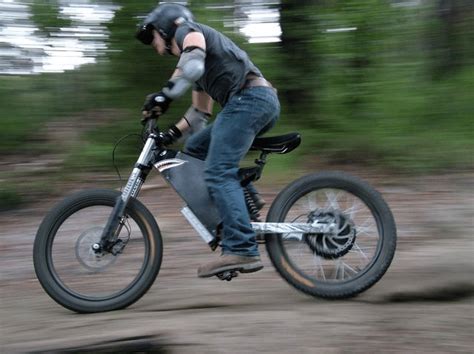 What You Need to Know About Electric Mountain Bikes