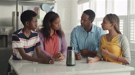 Tide Super Bowl 2018 TV Commercial, 'It's a Tide Ad' Featuring David ...