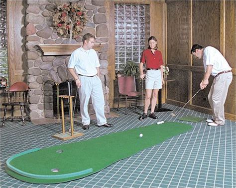 What is the Best Indoor Putting Green? - Golf Gear Geeks