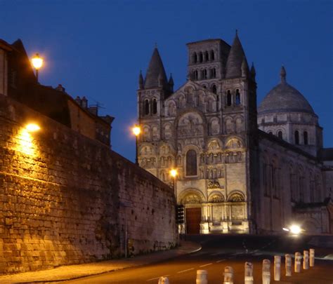 Angouleme Cathedral, Angouleme Vacation Rentals: house rentals & more ...