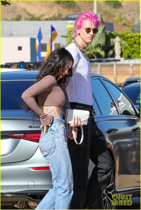 Photo: machine gun kelly debuts bright pink hair at lunch megan fox 10 ...