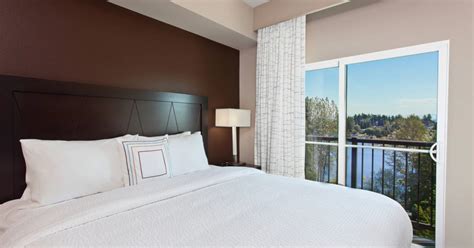 10 Best Hotels Near Seattle Airport (SEA) with Free Shuttles – Trips To ...