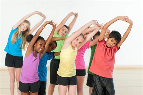 Keeping Your Kids Healthy and Fit During the School Year