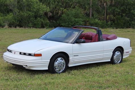 1992 Oldsmobile Cutlass Supreme | Premier Auction