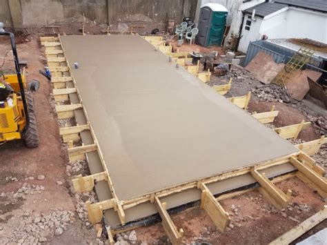 Raft foundation construction, Newport - Signature: Sean Horler