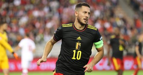 Eden Hazard in action for Belgium against Poland, Stade Roi Baudouin ...