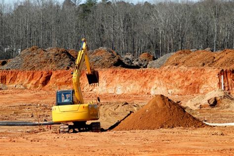 Heavy Construction Equipment Free Stock Photo - Public Domain Pictures