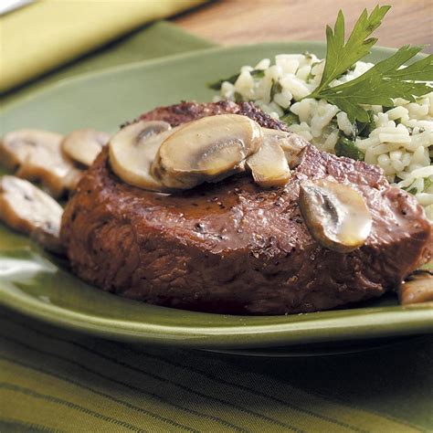 Steaks with Mushrooms Recipe: How to Make It