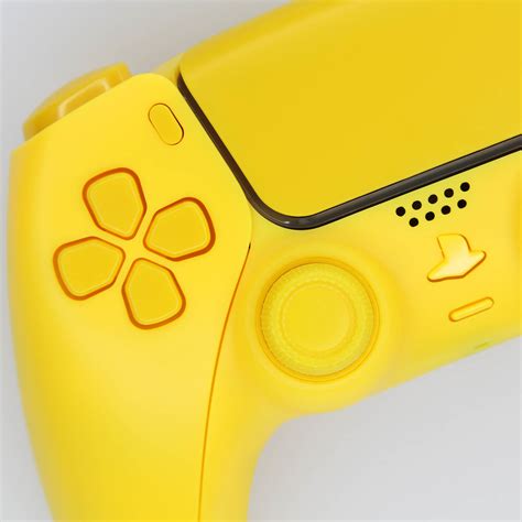 Triple Yellow Bananahead PS5 Controller | Killscreen