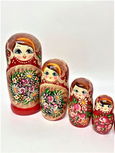 Hand Painted Russian Dolls Matryoshka Babushka Traditional 9 dolls ...