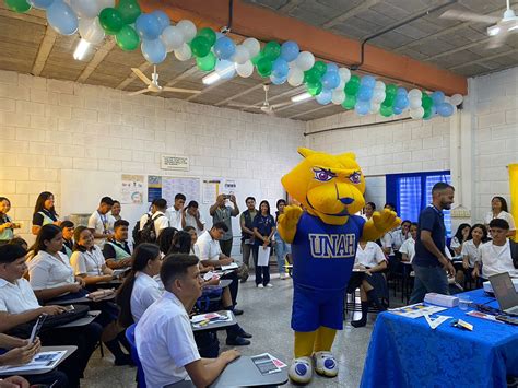 Cientos de estudiantes conocen oferta académica de la UNAH Campus Yoro ...