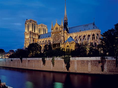 Pictures of the Notre Dame Cathedral from the Nat Geo archives