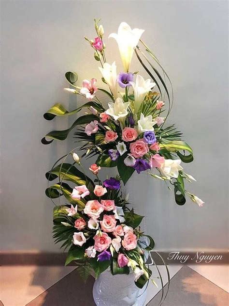 34 Amazing Unique Flower Arrangements Ideas For Your Home Decor - MAGZHOUSE