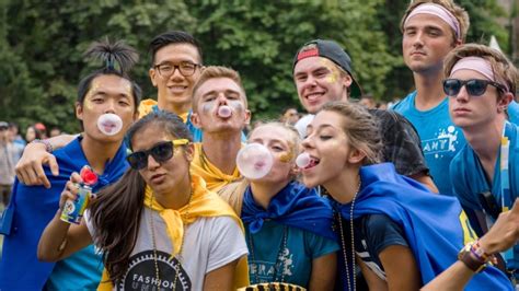 Toronto's Ryerson University seeks Guinness World Record for bubble-gum ...