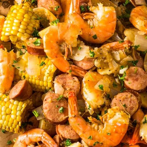 EASY & DELICIOUS Shrimp And Sausage Boil