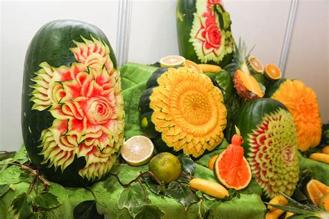 Fruit carving - Wikipedia