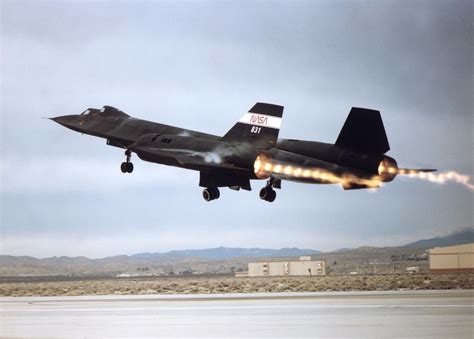 Lockheed SR-71 Blackbird of NASA on Flight Test | Aircraft Wallpapers ...