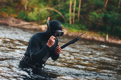 Spearfishing Gear: The Essentials You’ll Need this Summer - Leisure Pro