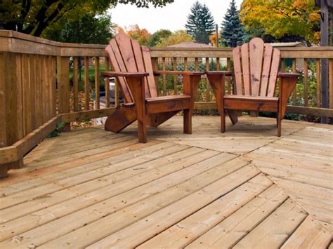 Deck Building: Materials and Construction Basics | HGTV