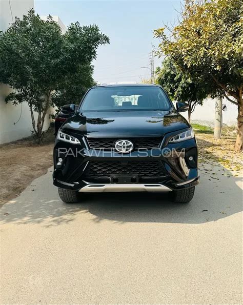 Toyota Fortuner Legender 2022 for sale in Karachi | PakWheels