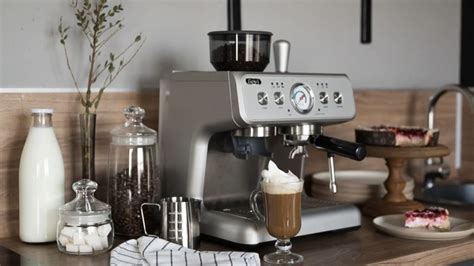 14 Best Espresso Machines, Ranked