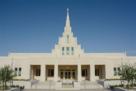 Phoenix Arizona Temple Entrance