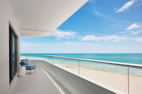 Infiniti Drain Faena Hotel Miami Beach Balcony View | Infinity Drain