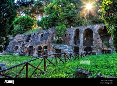 The ruins of ancient Rome Stock Photo - Alamy